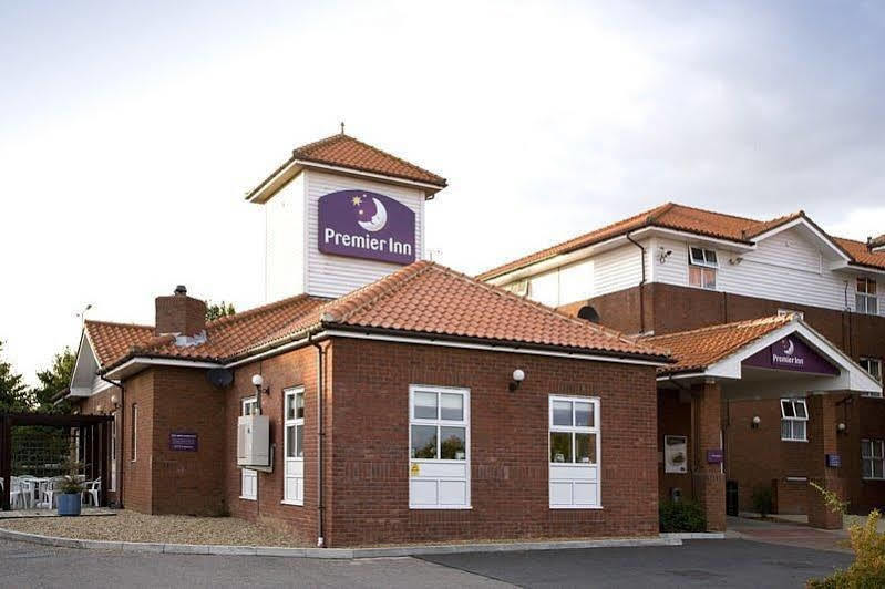 Premier Inn Chelmsford Ngoại thất bức ảnh